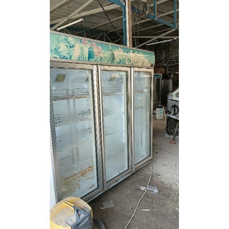 SECOND/BEKAS SHOWCASE 3 MERK CROWN