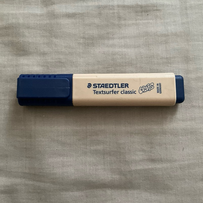 

Preloved Staedler Stabillo Highlighter grey & nude
