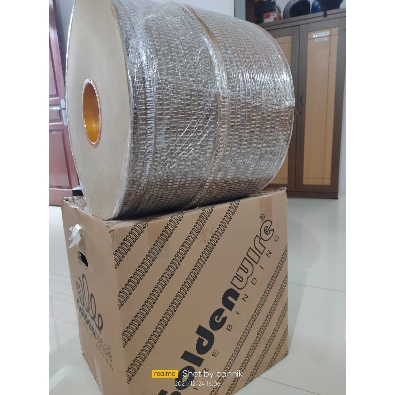 

Ring Jilid Kawat Nomor 16 Spiral 1" Spool 1in Pitch 2:1 25,4mm 220 lembar Hvs 70gram Roll Golden Wire Binding