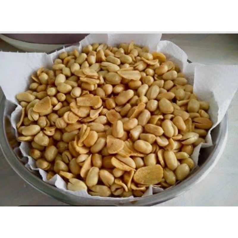 

kacang goreng cemilan nya keluarga tercinta