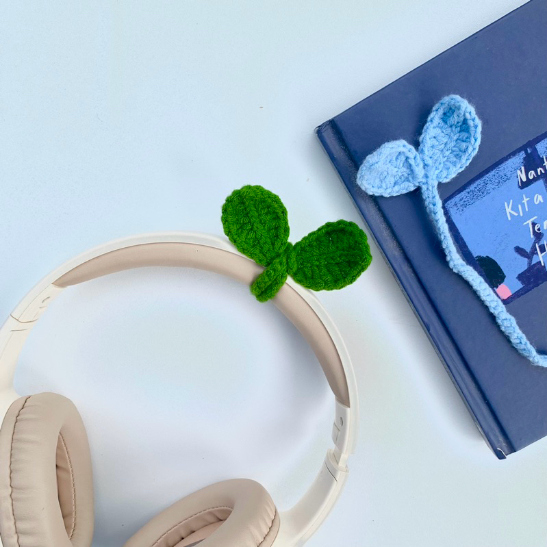 

LEAF SPROUT HIASAN HEADPHONE RAJUT DAUN PEMBATAS BUKU RAJUT