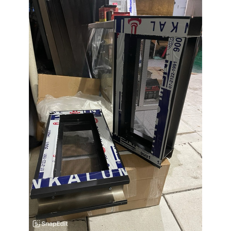 LOSTER ALUMINIUM lubang angin + kasa nyamuk parabola anti karat 20 x 60 cm Free dus dan Bubblerap