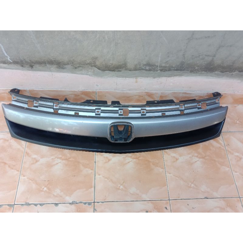 grill Honda stream 1.7 2003 original