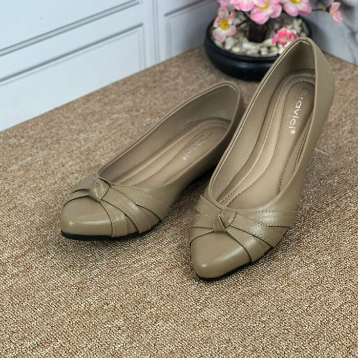 Sepatu Flat Shoes Wanita Sepatu Kerja Wanita FR-02 GRAVICI