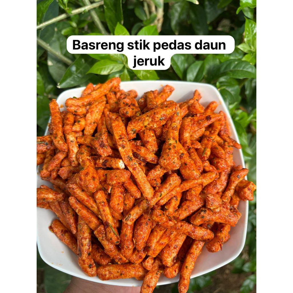 

Basreng stik pedas daun jeruk 1kg cemilan viral