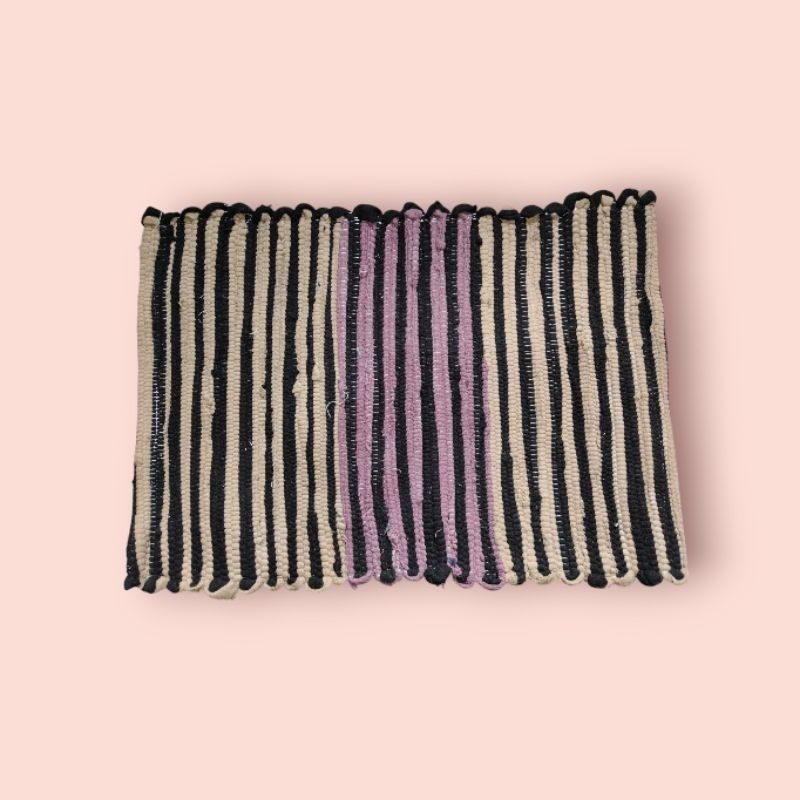 Karpet/Keset lantai rumah