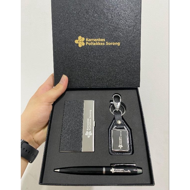 

KODE P7N2 PAKETAN GIFT SET 3IN1 NCGK PEN EXCLUSIVE GIFT 3IN1 CUSTOM