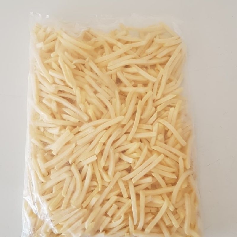 

kentang shoestring curah repack 2,5 kg /kentang shoestring Frozen