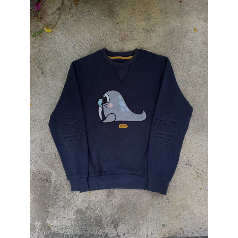 crewneck pancoat pop seal