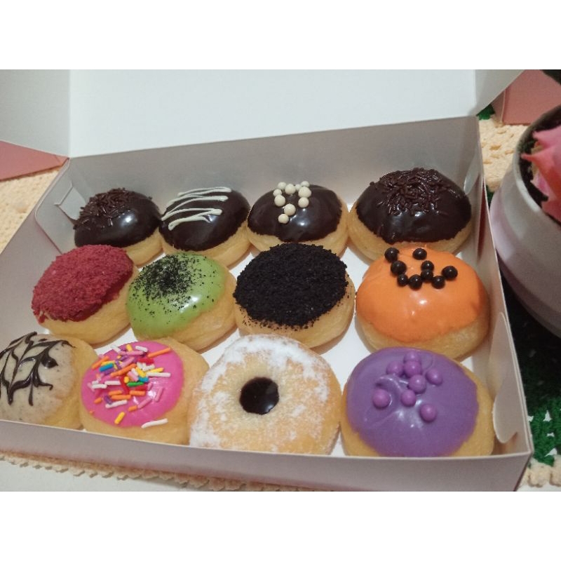 

Donat Lembut 1 box isi 12/ khusus Bandar Lampung/ babydonat/ donat lampung