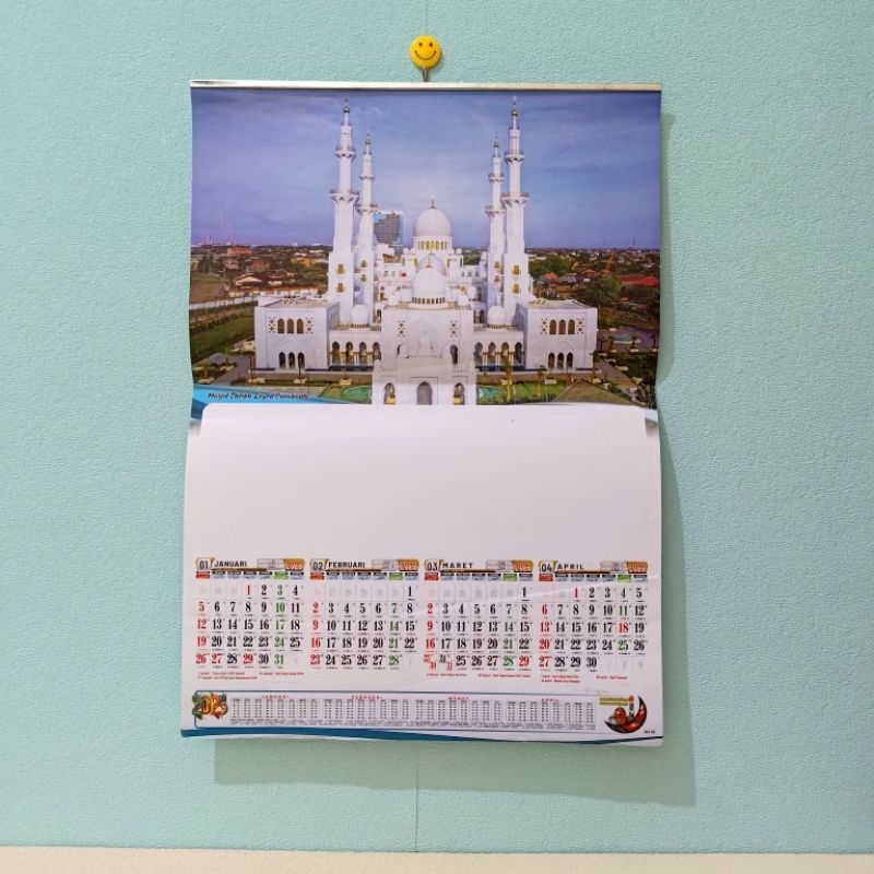 

kalender 2025 3 lembar 4 bulanan caturwulan JB ukuran 38x54cm gambar masjid (terima cetak castume merek)