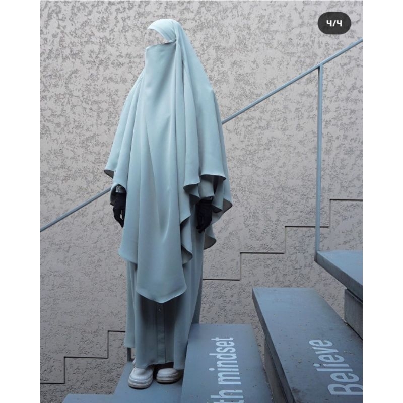 NWT FK tali skyway short (semi instan) by Sofni