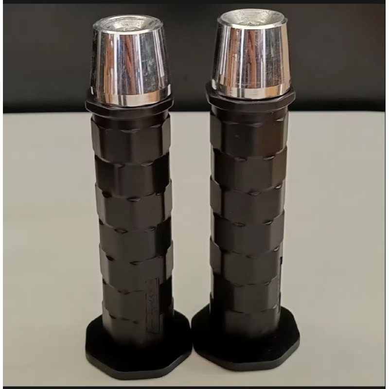 HANDGRIP HANDFAT GRIP MODEL DAYTONA KOTAK PLUS JALU STANG PCX / UNIVERSAL VARIO MIO XEON BEAT SCOOPY