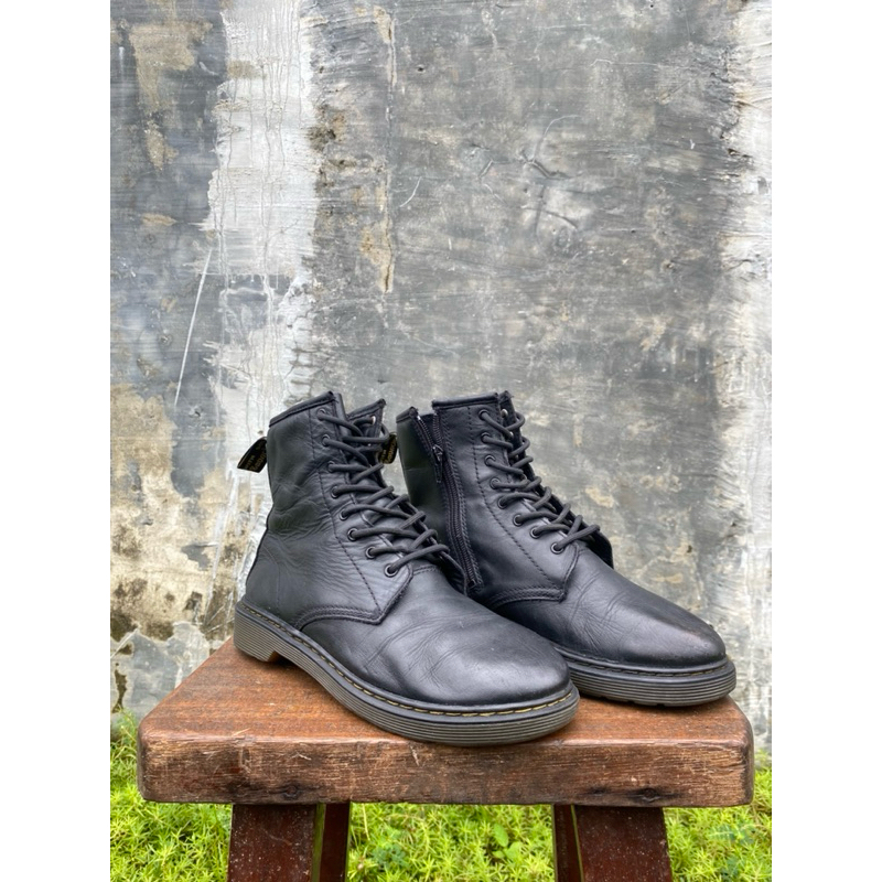 Sepatu Dr.Martens Boots
