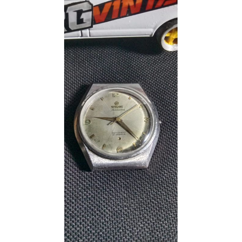 jam bekas antik otomatis titoni