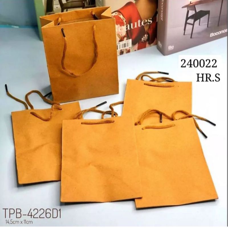 

PAPPER BAG PIGORA COKELAT POLOS (12 PCS )