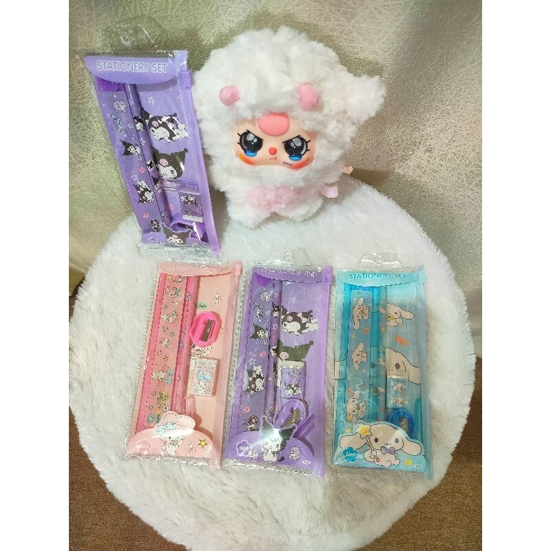 

SET PENSIL ISI 6 POUCH KUROMI MELODI SANRIO