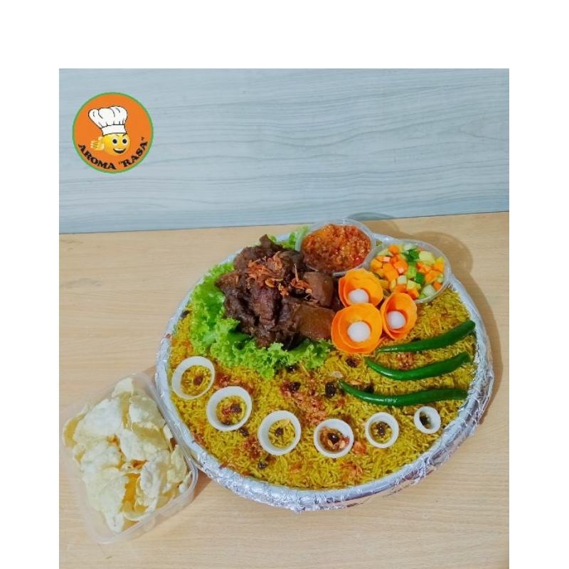 

Tumpeng nasi kebuli/Nasi kebuli 10 porsi/kebuli kambing