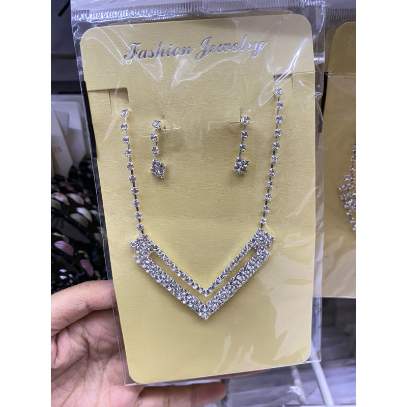 mr DIY Kalung & Anting Wanita / Silver