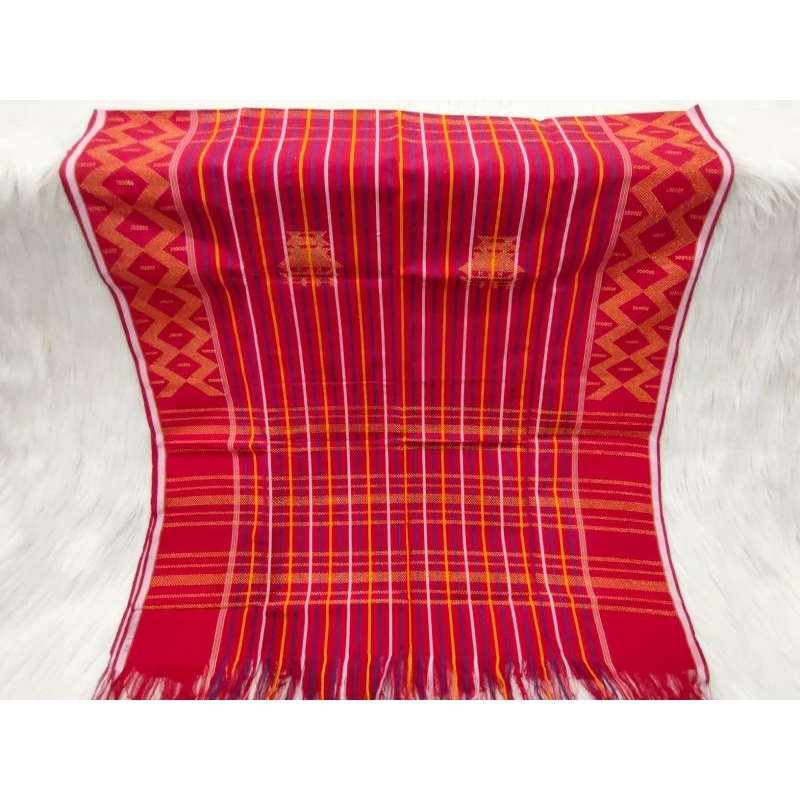 Uis beka buluh sutra pakaian adat karo