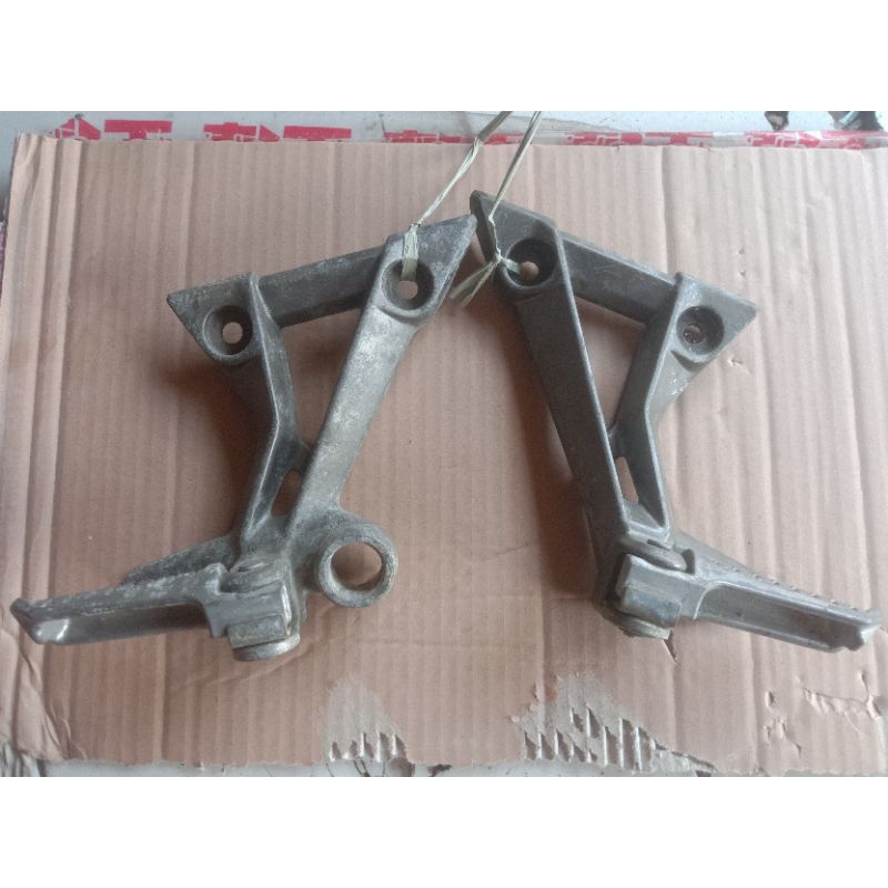 postep footstep pijakan kaki belakang Kawasaki ninja 250 FI