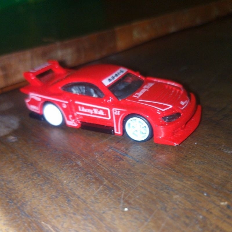 hotweels nisan Silvia s15 lbwk custom merah