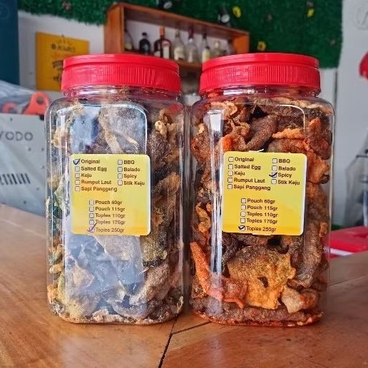 

Paket Combat kerupuk kulit ikan salmon original 220gr Kemasan Toples jumbo Dan Rasa Spicy Toples