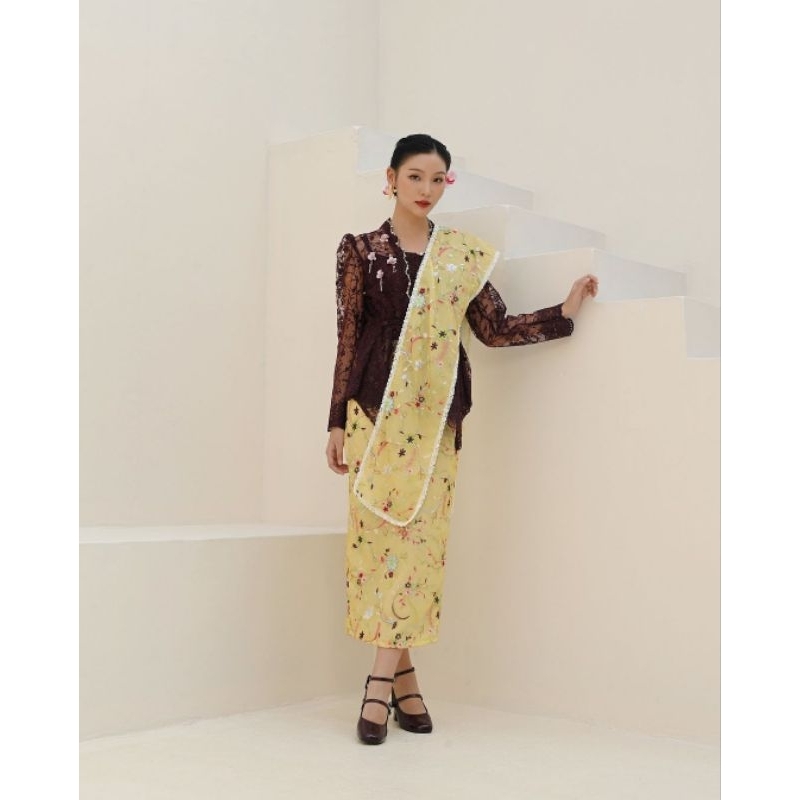 SEWA KEBAYA JALEELA KARDINIAH GRADUATION LAMARAN WISUDA PHOTOSHOOT ENGAGEMENT TUNANGAN