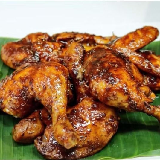 

Ayam Bakar 1 Ekor (Potong 4) / Ayam Bakar / Ayam Bakar Enak dan Empuk