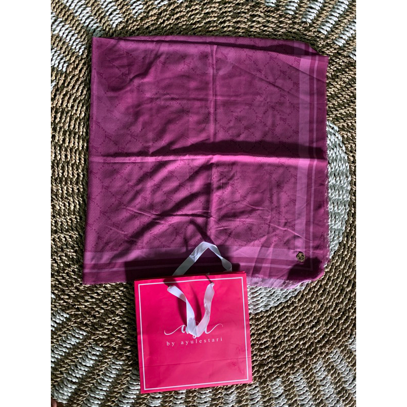 Preloved Ayu by ayu Lestari