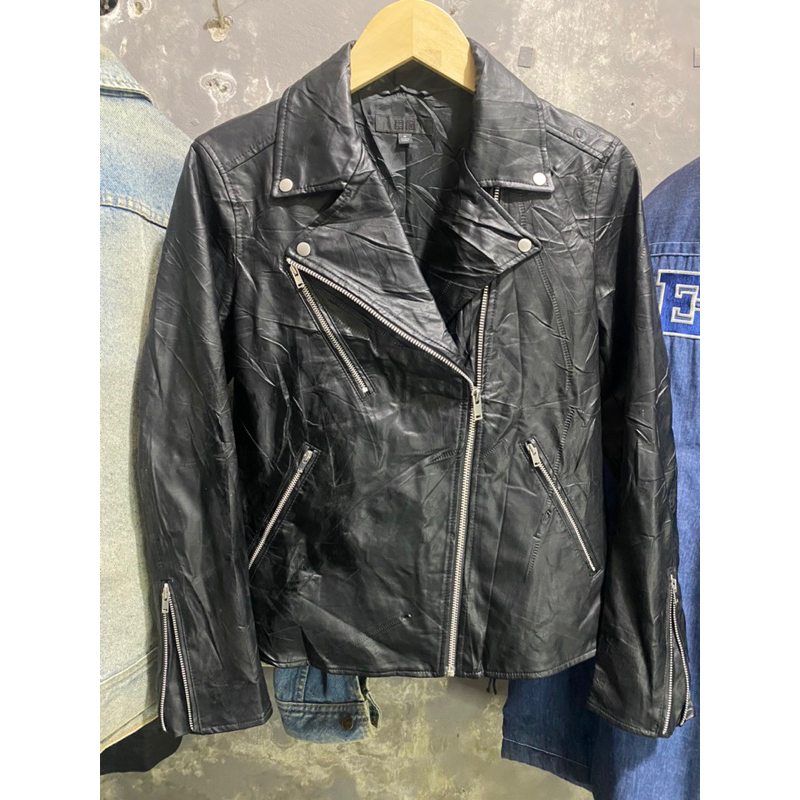 Leather jacket uniqlo ramones