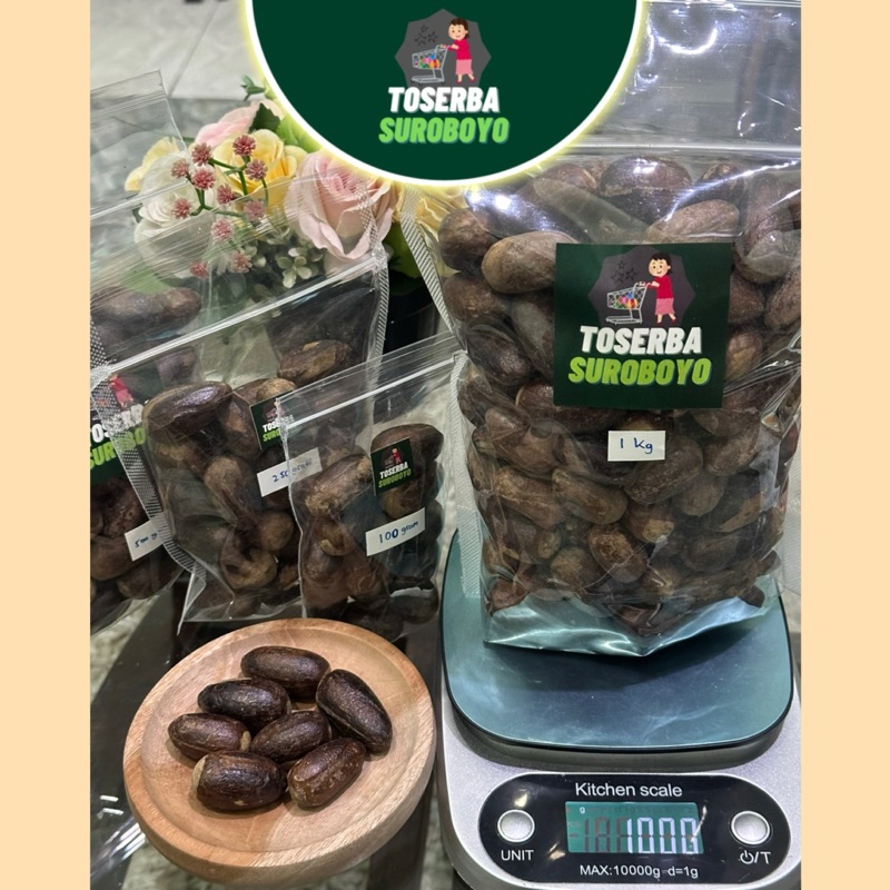 

Pala Lonjong Goyang / Kocak Kulit Utuh Kualitas Super Asli Fakfak 500 / 1000 Gram