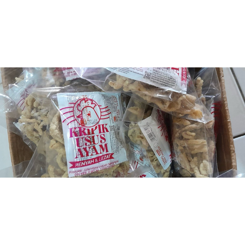 

kripik usus "JULIA HOME INDUSTRI" oleh oleh khas samarinda (Mini pack)