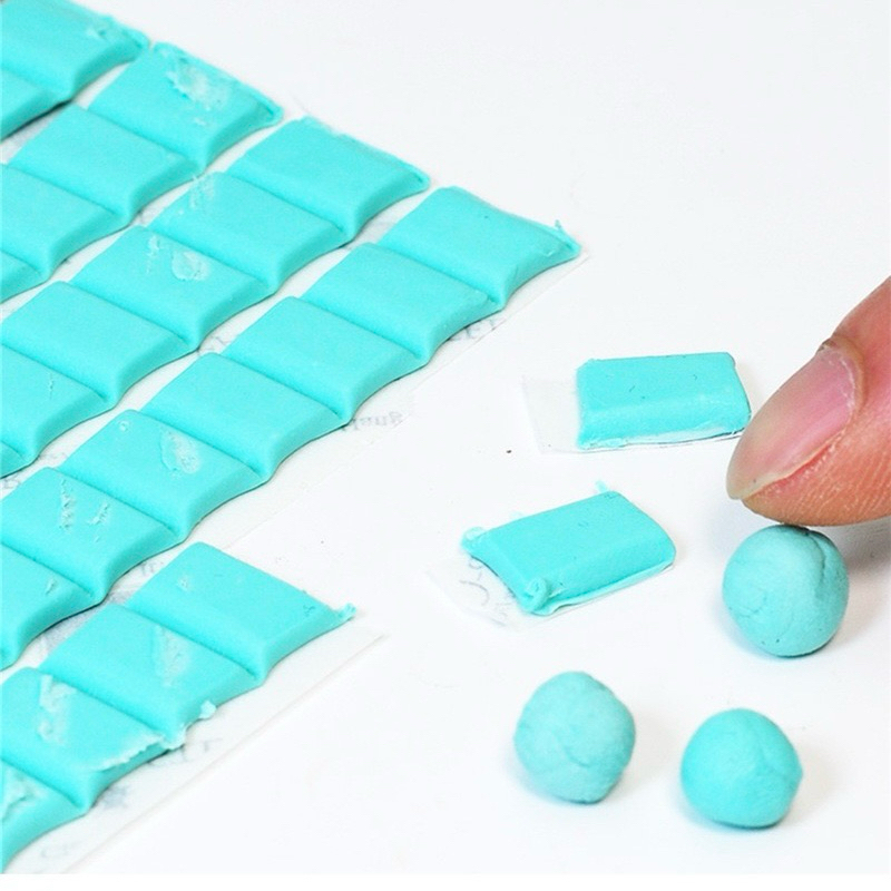 

Reusable Nail Clay Glue Tack It Perekat Multifungsi