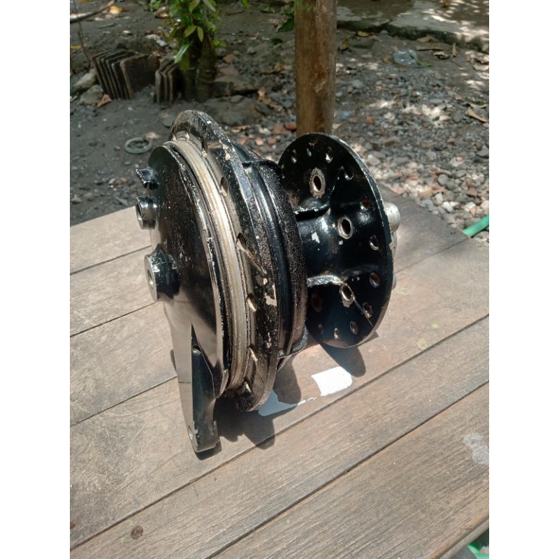 tromol belakang ts100std