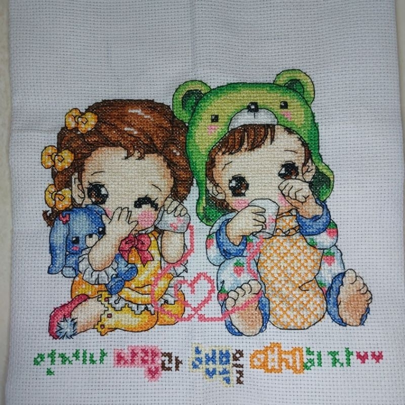 cross stitch sulaman kristik sudah jadi bayi sedang telepon