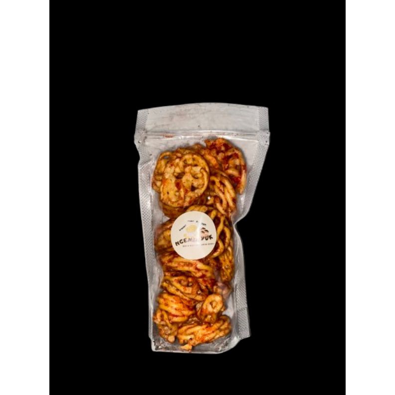 

Kerupuk seblak pedas