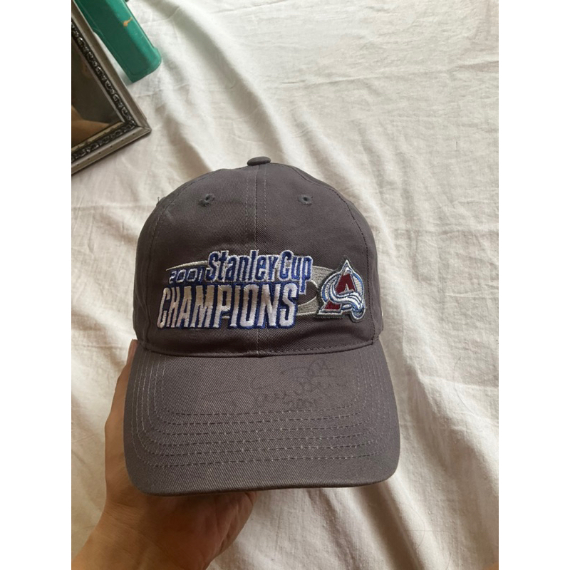 Nike 2001 Stanley Cup Champions  NHL