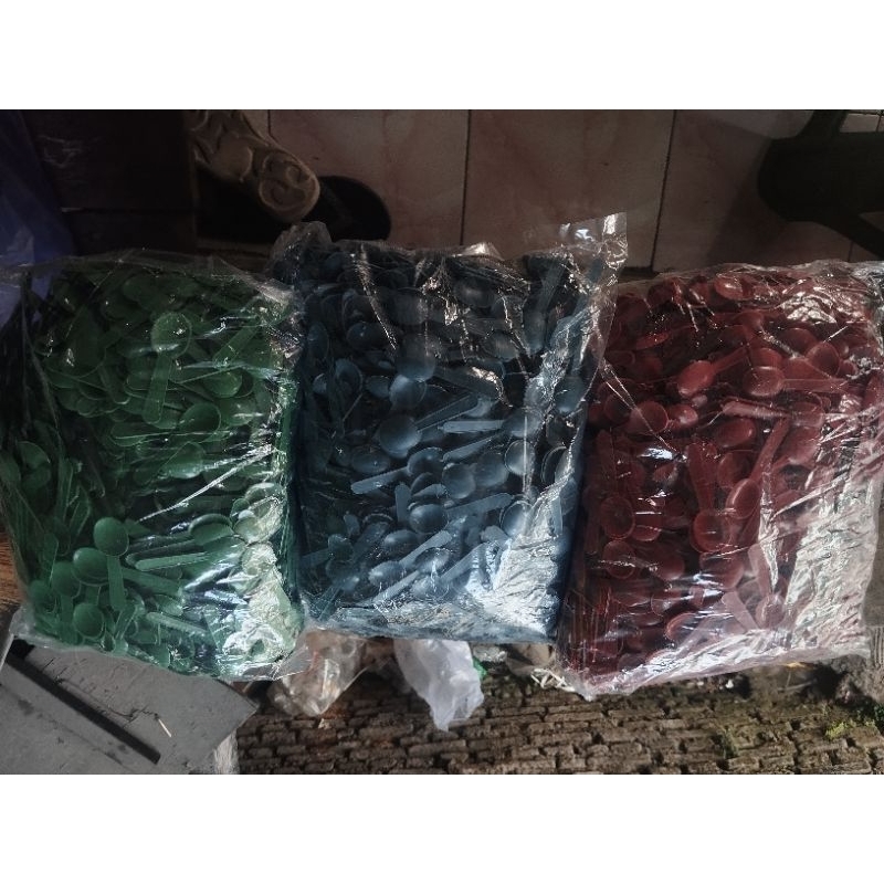 SENDOK JELLY/AGAR-AGAR KEMASAN 1KG/PACK WARNA