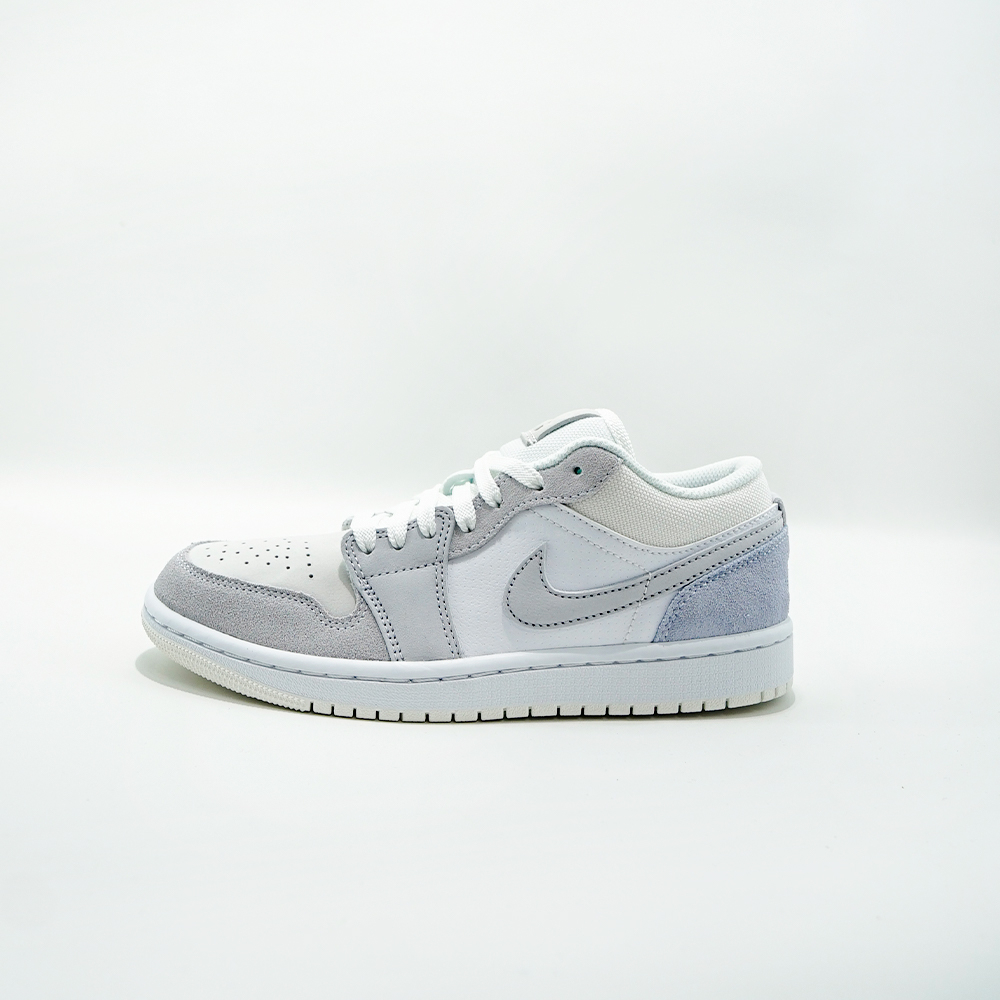 JORDAN 1 Low Paris CV3043 100 ( 100% Authentic )