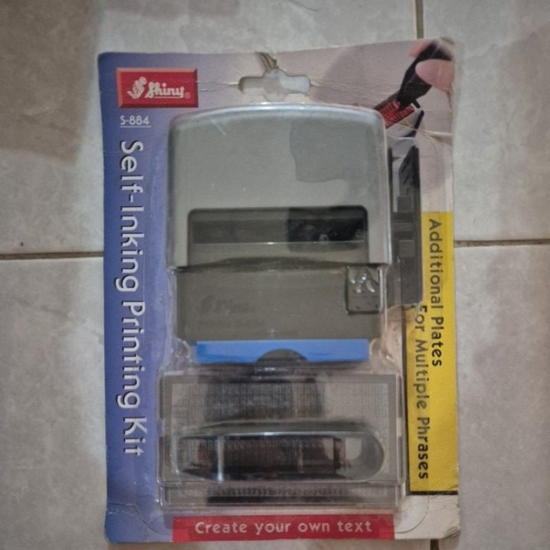 

NEW KURIR - Gagang Shiny S-884