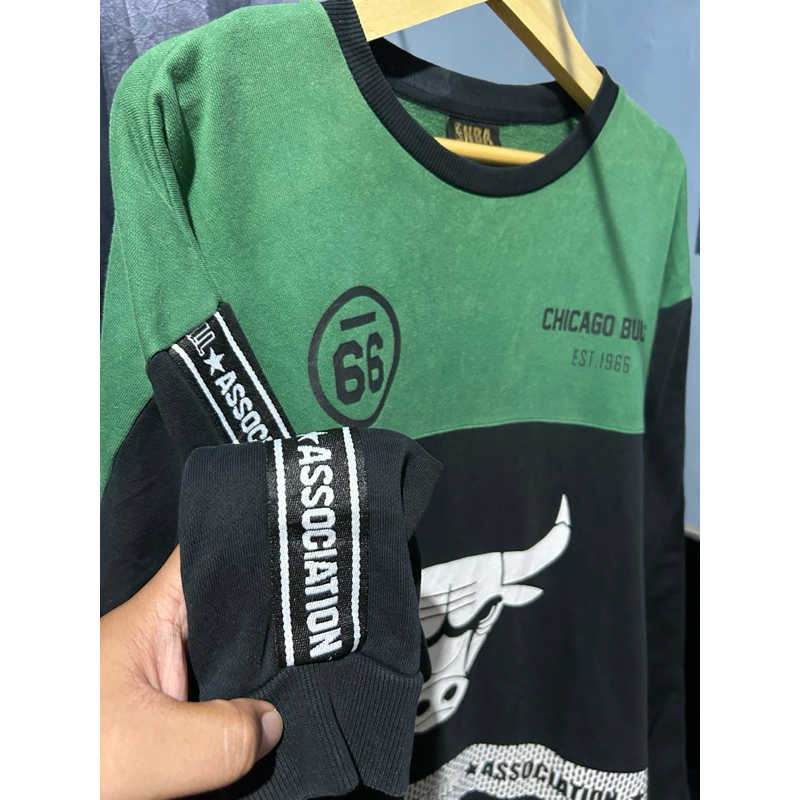 CREWNECK (CN) CHICAGO BULLS