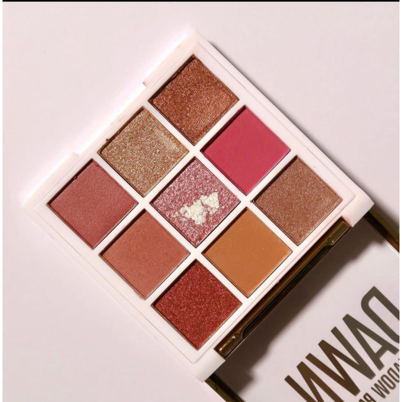 Implora Eyeshadow Dawn