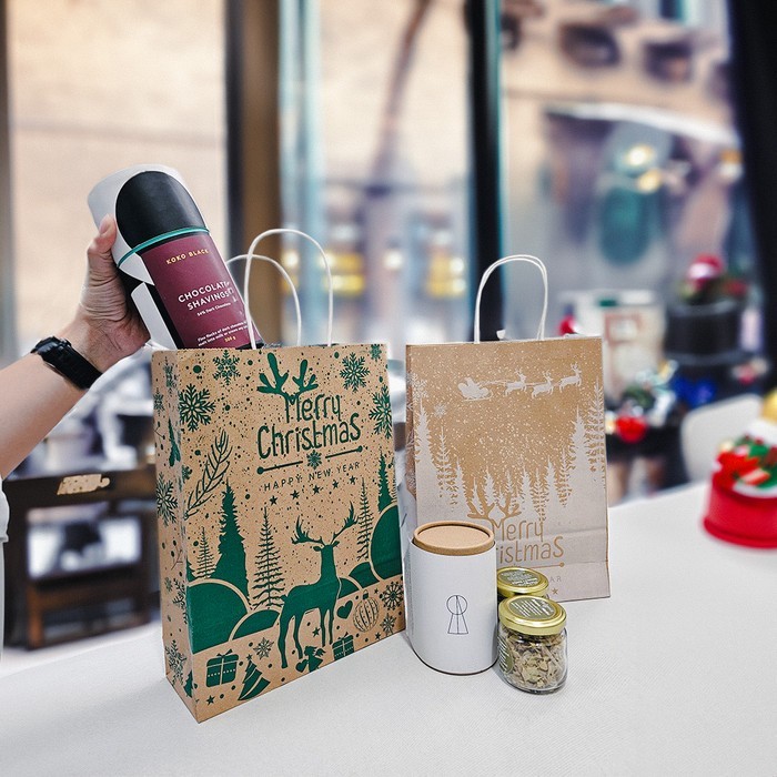 

Paperbag SIPaper 22 x 8 x 29,5 cm (20 Pcs) Tas Hampers Natal, Goodie