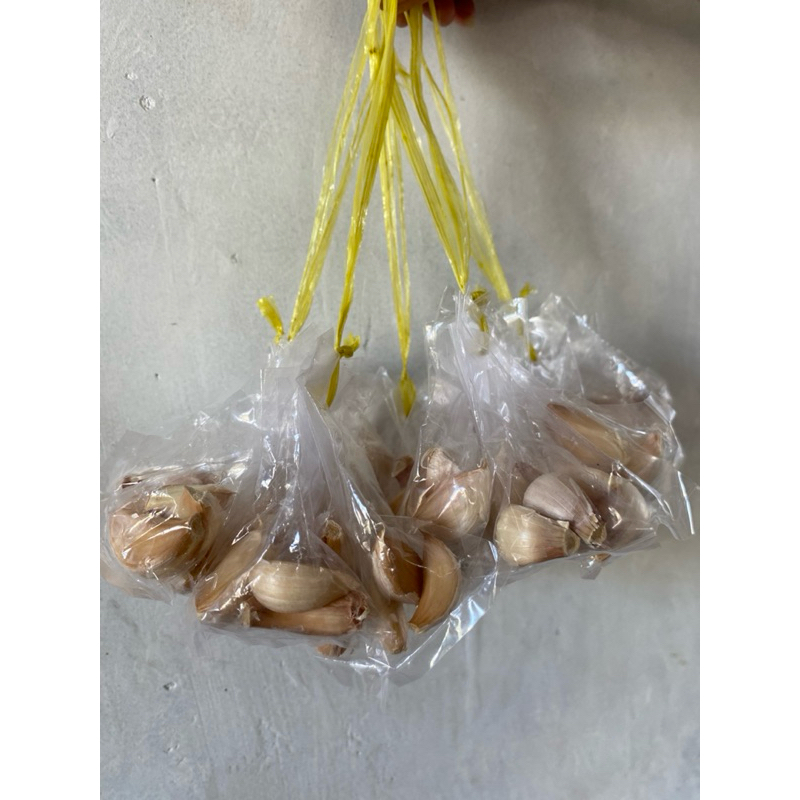 

BUMBU DAPUR RENCENG BAWANG PUTIH 1RENCENG ISI 10 BUNGKUS