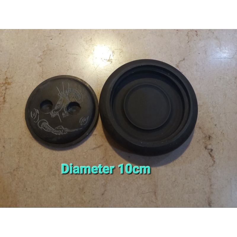 

Bak Tinta Batu Kaligrafi / Tinta Padat Kaligrafi / Batu Gosok Tinta Padat Kaligrafi