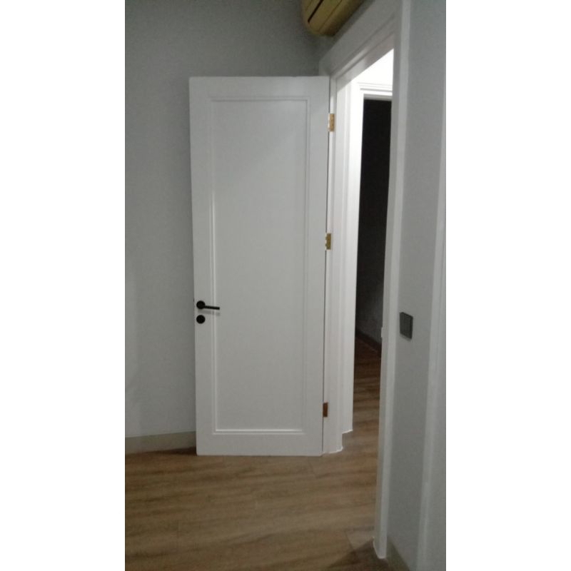 cat Duco pintu rumah white satin