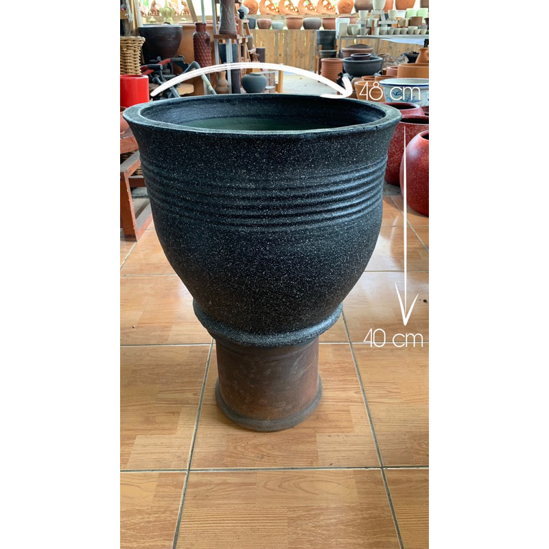 POT BUNGA HITAM MOTIF CORAK (Gerabah/tanah liat)