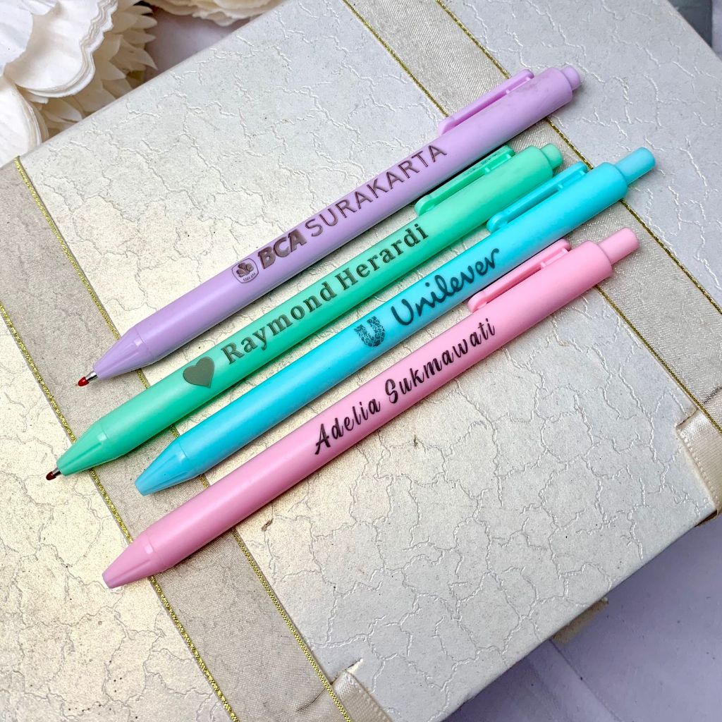 

[Custom] pulpen pena Custom Nama Grafir Laser | FREE Custom Nama/Logo | pulpen Kayu Custom Grafir Laser custom pulpen gel pulpen lucu pulpen murah pulpen souvenir pulpen aesthetic pulpen 1 packpulpen warna warni pulpen kokoro pulpen lucu pulpen bisa