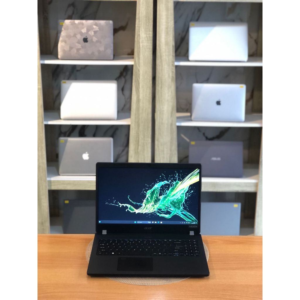 ACER TRAVELMATE P215 | CORE i5-1035G7 | 8 GB DDR4 | SSD 512 GB | LIKE NEW